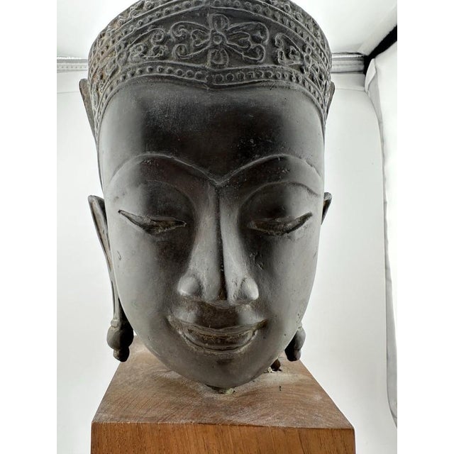 Vintage Bronze Crowned Buddha Head in Thai Ayutthaya Style. Wood Base Sculpture For Sale - Image 4 of 11