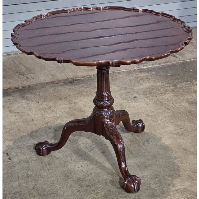 Chippendale Kindel Winterthur Collection Philadelphia Carved Mahogany Tilt Top Pie Table For Sale - Image 3 of 14