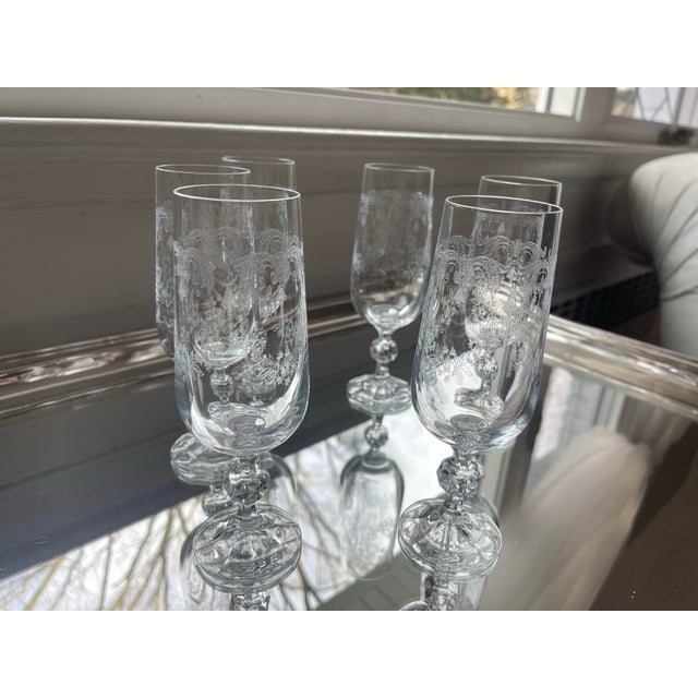Hollywood Regency 1950s Set of 6 Vintage Etched Crystal Champagne Glasses For Sale - Image 3 of 5