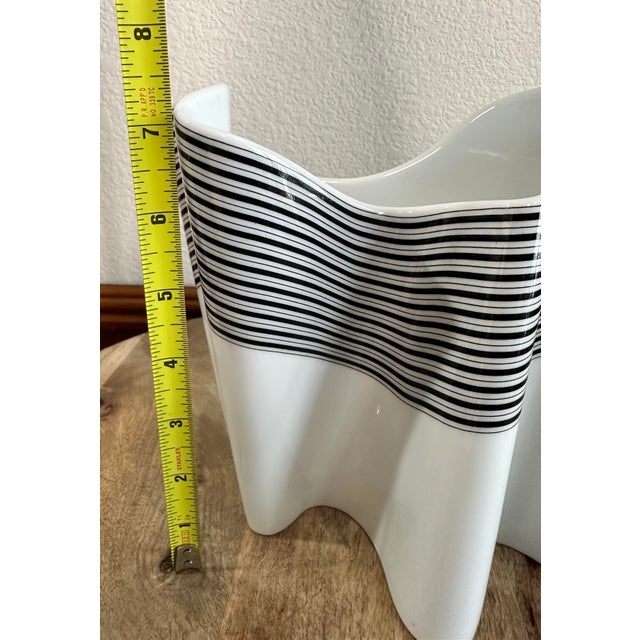 Sculptural Op Art Porcelain Vase Rosenthal Barbara Brenner 1960s For Sale - Image 9 of 10
