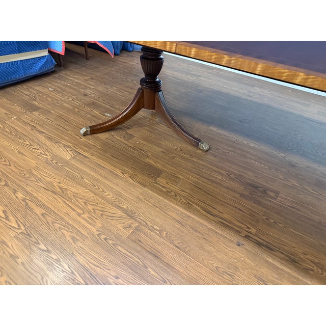 Traditional Multi-Banded Mahogany Double Pedestal Dining Table - Showroom Sample For Sale - Image 13 of 15