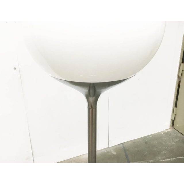 Mid-Century Italian Space Age Flash Floor Lamp from Guzzini For Sale - Image 6 of 18