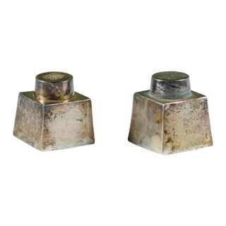 Pair of Silver Cube Salt and Pepper Shakers For Sale