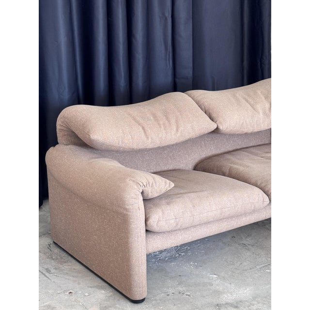 Vintage Two-Seater Sofa by Vico Magistretti for Cassina, 1970s For Sale - Image 11 of 16
