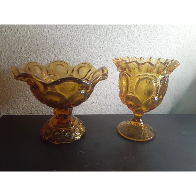 Art Deco 1950s Le Smith Amber Moon & Star Ruffled Edge Pedestal Compotes- Set of 2 For Sale - Image 3 of 6