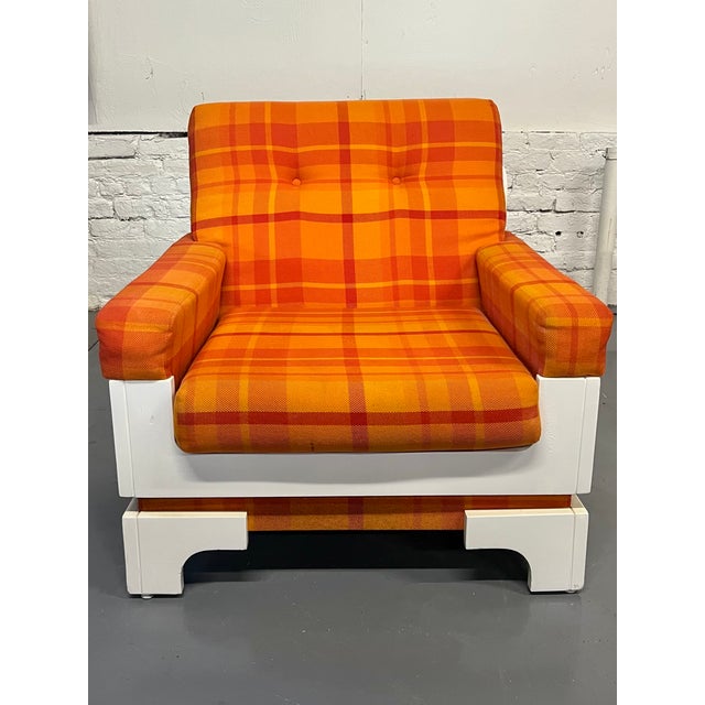 Mid-Century Modern 70s Vintage Sleeper Sofa & Lounge Chair Set For Sale - Image 3 of 11