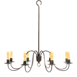 Late 20th Century Sheraton Farmhouse Style Eight-Light Iron Faux Candle Chandelier For Sale