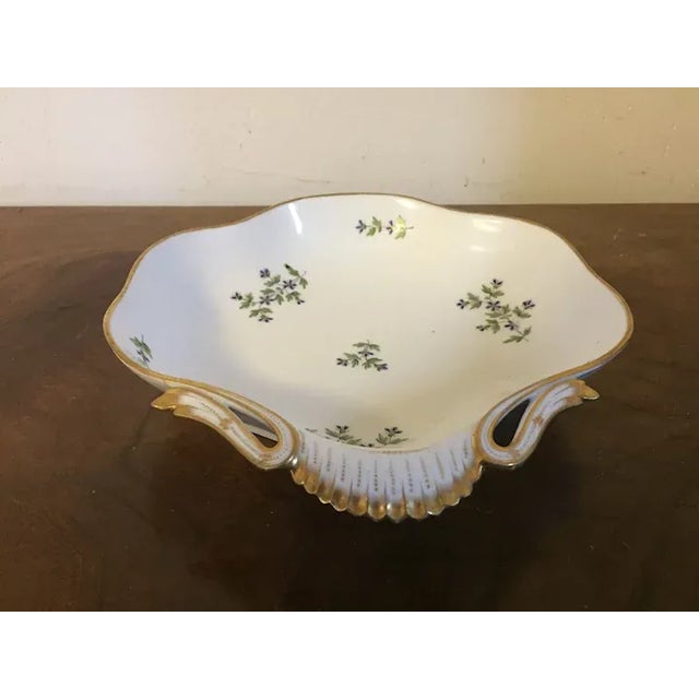 Antique 18th Century French Empire Dihl et Guerhard Porcelain Shell Shape Serving Dish in Sprig Pattern For Sale - Image 9 of 13