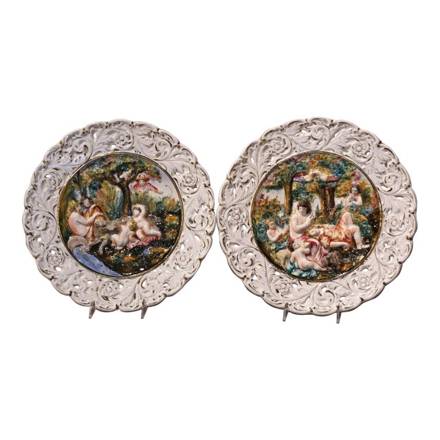 Pair of 20th Century Italian Hand-Painted Porcelain Capodimonte Wall Platters For Sale
