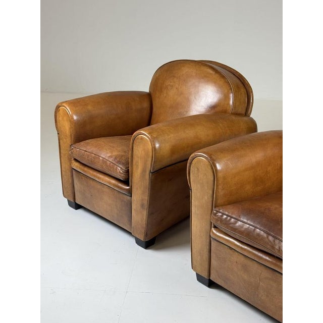 Set of 2 bart van bekhoven club chairs. A pair of very beautiful, gigantic club chairs/armchairs. Upholstered in high-...