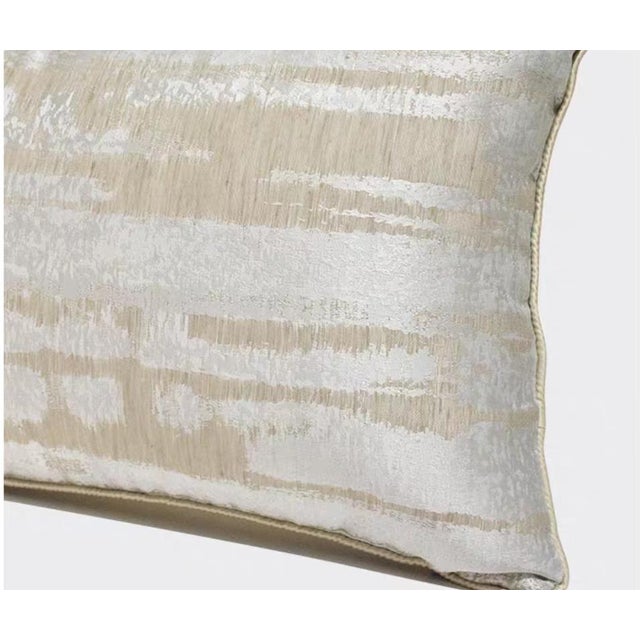 When Monet's color palette meets the modern, casual aesthetics, every brushstroke gently pays tribute to a leisurely life....