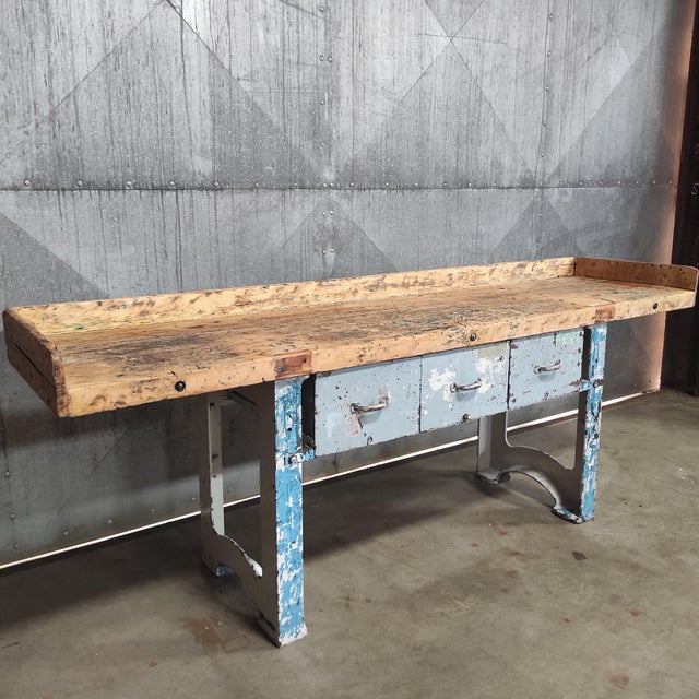 Industrial Workbench in Metal For Sale - Image 11 of 12