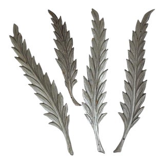 Vintage Collection Carved Folk Art Leaf Odd Fellows - Set of 4 For Sale