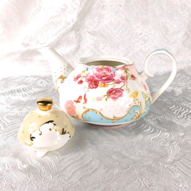 Grace’s Teaware Teapot and Warming Stand in Pink Rose Dots # 27491 For Sale - Image 12 of 16