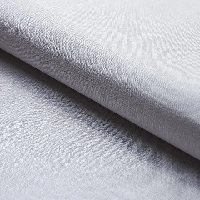 Contemporary Sample - Schumacher Lange Glazed Linen Fabric in Soft Grey For Sale - Image 3 of 3