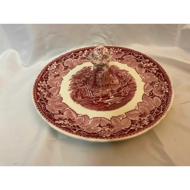 Mason's Ironstone Early 20th Century Mason’s Vista China Serving Plate Dark Red & White Sandwich Tray With Stem Handle For Sale - Image 4 of 8