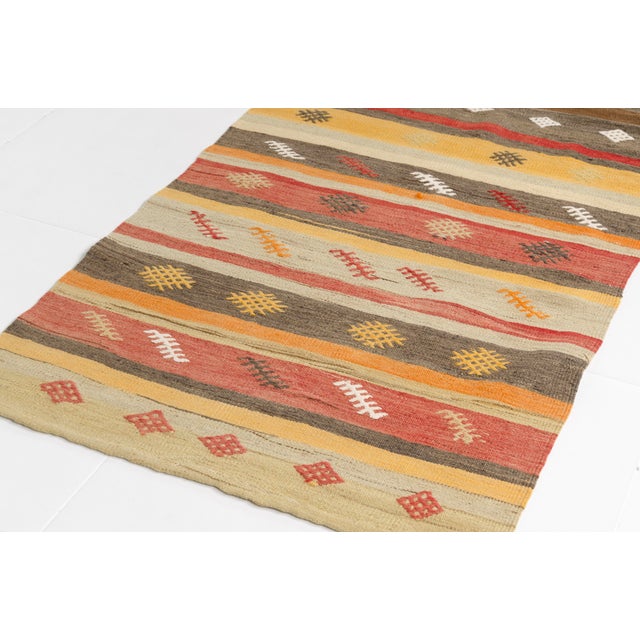 Mid 20th Century Earthy Red, Yellow & Taupe Flatweave Kilim For Sale - Image 6 of 10