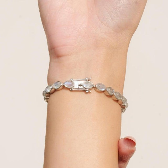 Silver Caratandher 14.55ct Natural Moonstone Handcrafted Tennis Bracelet for Solid Silver For Sale - Image 8 of 11