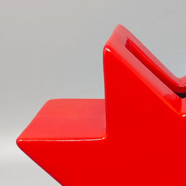 Ceramic Red Hsing Vase from Ettore Sottsass, Italy, 1980s For Sale - Image 7 of 11
