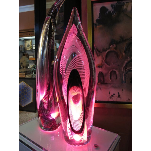Early 21st Century Ian Gilula Pacific Nw Portland Art Glass & Light Double Sculpture on Pedestal For Sale - Image 5 of 12