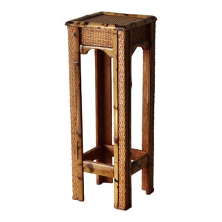 Vintage Scorched "Tortoise Shell" Style Bamboo Wicker Plant Stand Mid-Century For Sale