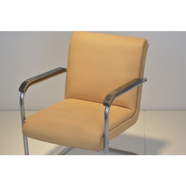 B 97 Free-Swinging Chair by Anton Lorenz for Thonet, 1930s For Sale - Image 9 of 17