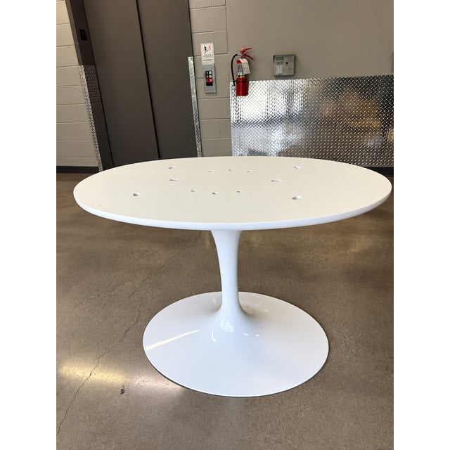 Oval Saarinen Tulip Table For Sale In Nashville - Image 6 of 10