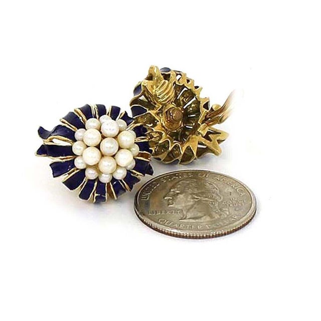Contemporary Mid 20th Century Pair of Pearl Cluster Blue Enamel 18k Yellow Gold Clip On Earrings For Sale - Image 3 of 3