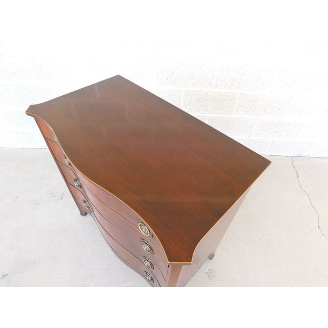 Charak Federal Hepplewhite Flame Mahogany Serpentine Front Chest 34"w For Sale - Image 11 of 18