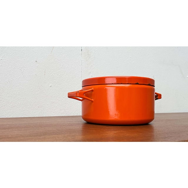 Mid-Century Modern Orange Enamel Pot by Seppo Mallat for Finel, 1960s For Sale - Image 4 of 18