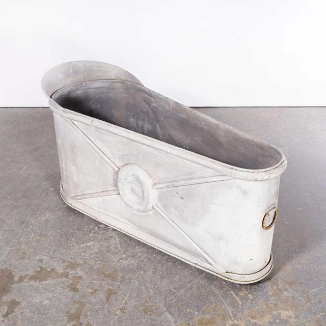 French Zinc Galvanised Bath Planter, 1940s For Sale - Image 4 of 9