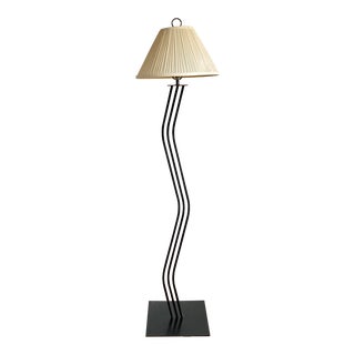Postmodern Memphis Style Squiggle Floor Lamp For Sale