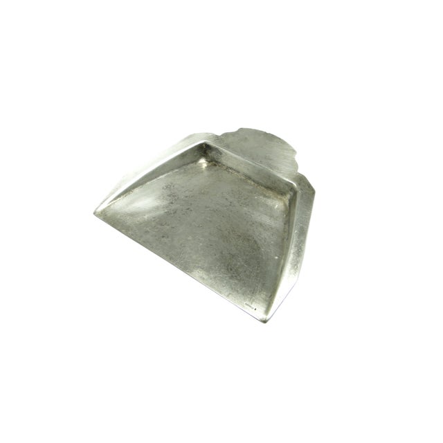 Art Deco Silver Plated Cake Shoulder from Wiskemann, 1950s, in Very Good conditions. Designed 1890 to 1919