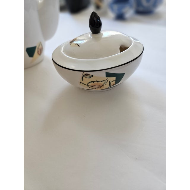1990s Royal Doulton Everyday Central Park Coffee/Tea Pot With Matching Creamer and Lidded Sugar Bowl Set For Sale - Image 9 of 11