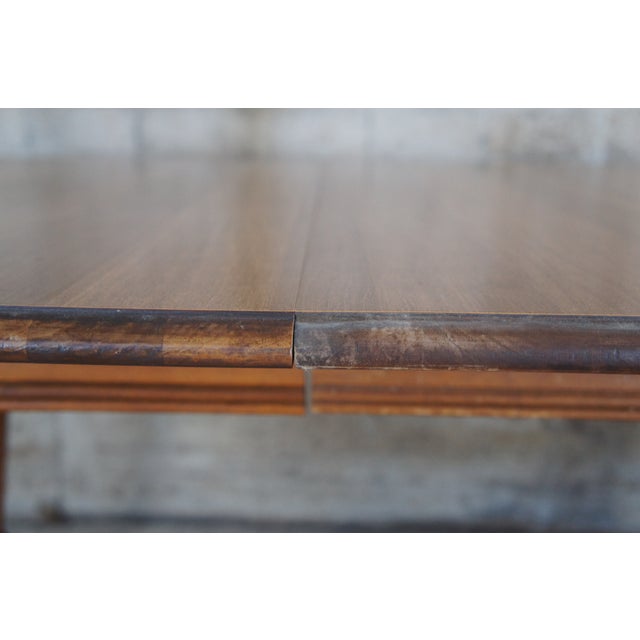 1960s Tell City Chair Co. Hard Rock Maple Colonial Style Round Extendable Dining Table For Sale - Image 4 of 13