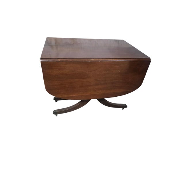 Brown Mid-20th-Century Duncan Phyfe Style Mahogany Drop-Leaf Extension Dining Table For Sale - Image 8 of 10