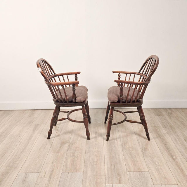 19th Century Set of Six Antique English Oak Windsor Armchairs, 19th Century For Sale - Image 5 of 11
