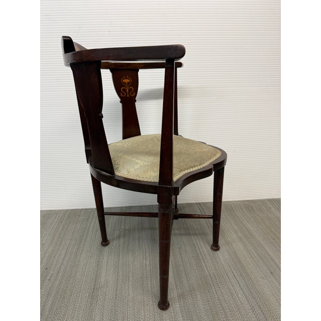 Brown 18th Century Edwardian Inlaid Corner Chair For Sale - Image 8 of 12