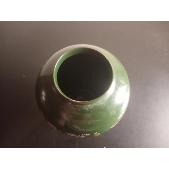 Japanese Emerald Green Moriage Round Bud Vase For Sale - Image 4 of 6