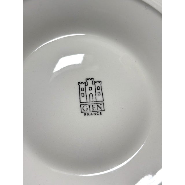 Gien Vintage Gien France Majolica Artichoke Plates Majolica - Set of 6 For Sale - Image 4 of 4