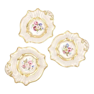Set of 3 Shield Shaped Dessert Dishes, u.k. Circa 1820