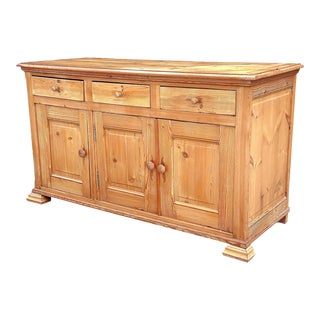 Early 20th Century English Pine Side Board For Sale
