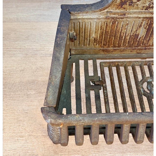 Antique Victorian Cast Iron Fireplace Coal Grate W/ Fleur De Lis Motif For Sale - Image 11 of 12