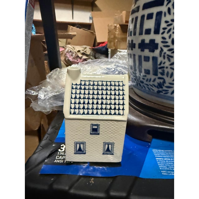 Mid 20th Century 1983 Vintage Delft Blue Holland Ceramic House Ashtray Chimney Smoker Blue White For Sale - Image 5 of 6
