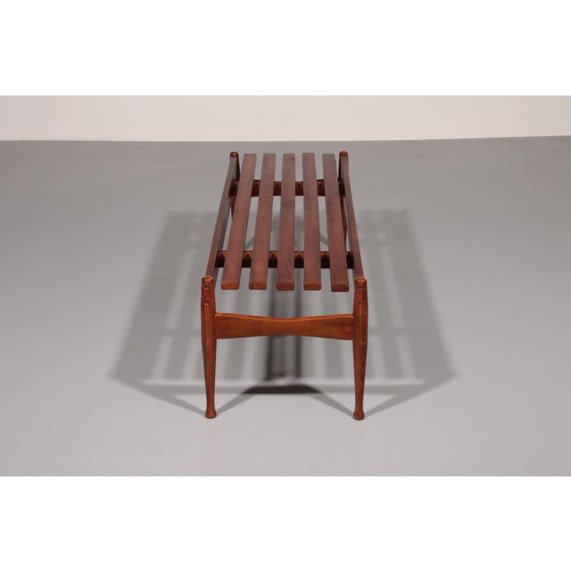 Brown Walnut Bench by Gio Ponti for Fratelli Reguitti, 1950s For Sale - Image 8 of 11