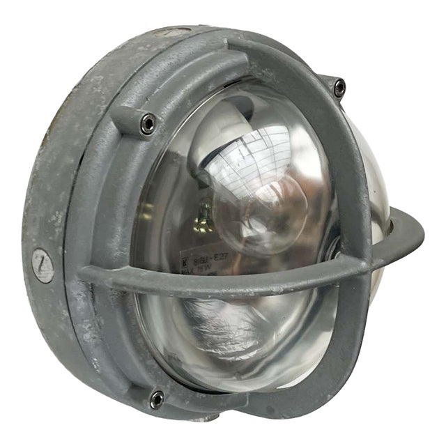 Mid-Century Modern Danish Outdoor Skot Wall Lamp in Metal by Lauritz Knudsen for Louis Poulsen, 1960s For Sale