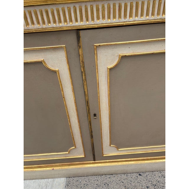 Hollywood Regency Elegant Mid-Century Hollywood Regency Hand Painted Cabinet For Sale - Image 3 of 11