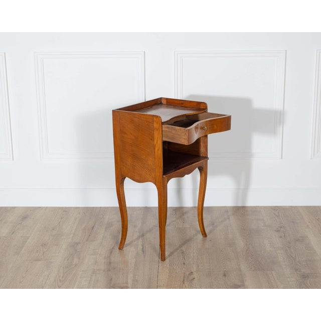 French Mid-20th Century Pair of Louis XV Style Cherry Bedside Tables with Drawer and Niche For Sale - Image 3 of 14