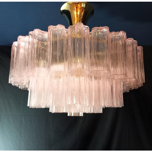 Art Deco Pink Murano Glass Chandelier in the style of Barovier, Venice, Italy, 1982 For Sale - Image 3 of 11