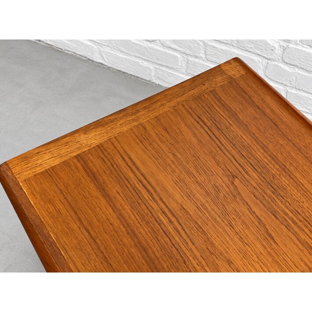 Mid Century Modern Coffee Table by Grete Jalk, C. 1960’s | Upturned Edges & Slatted Magazine Rack For Sale - Image 9 of 13